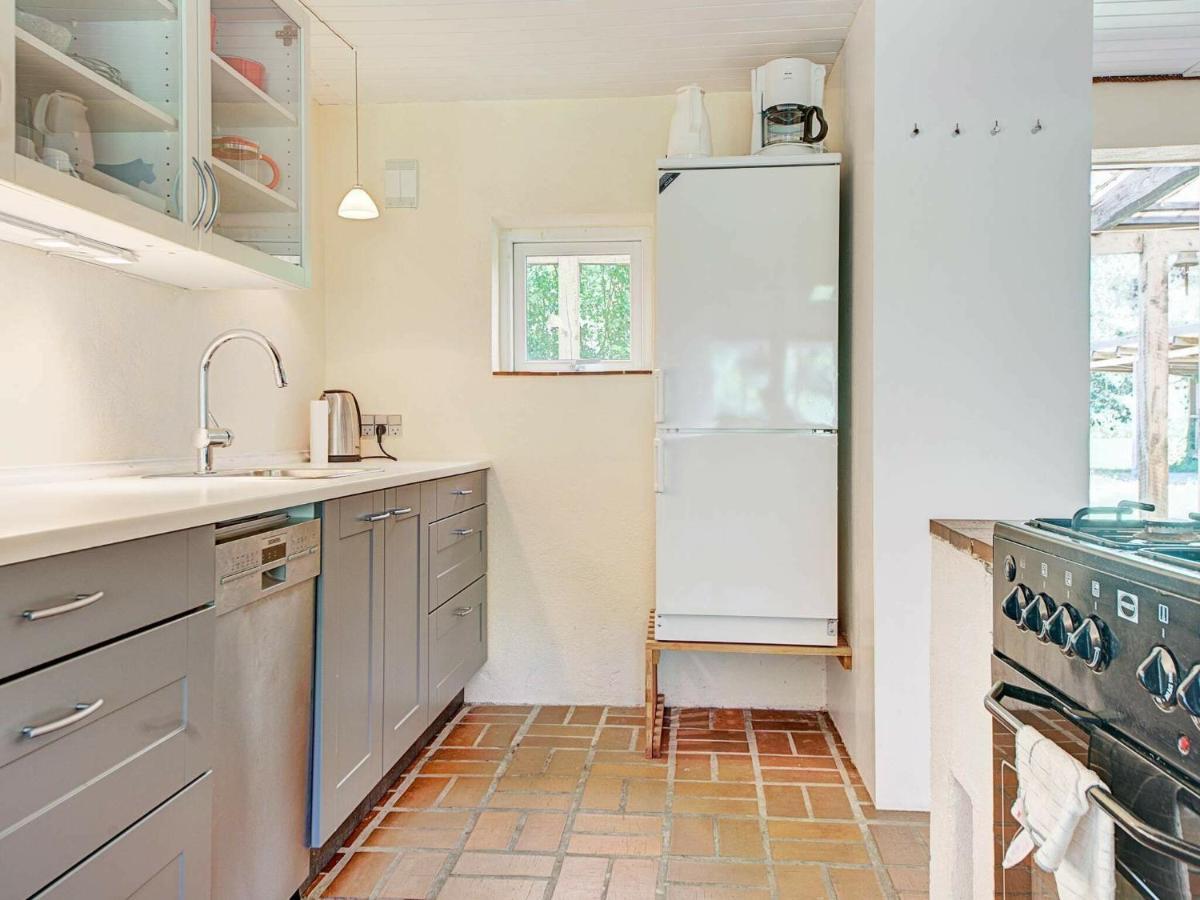 6 Person Holiday Home In Aakirkeby Room photo